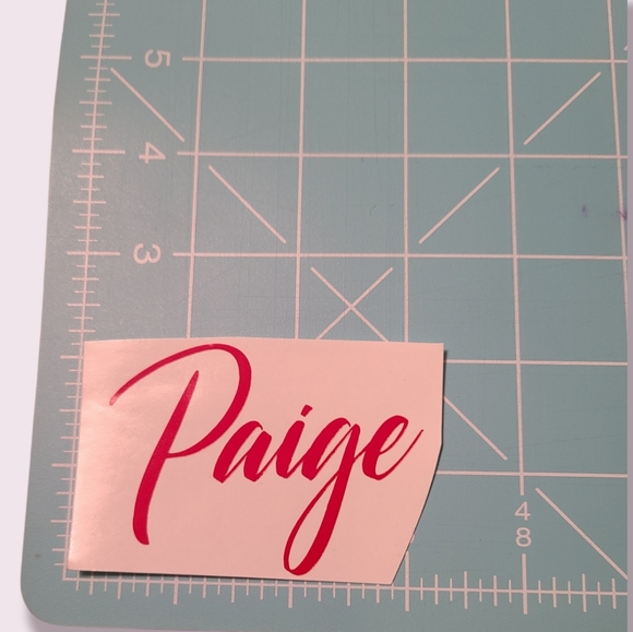 🌼Paige red vinyl permanent decal, can be customized - Picture 1 of 1